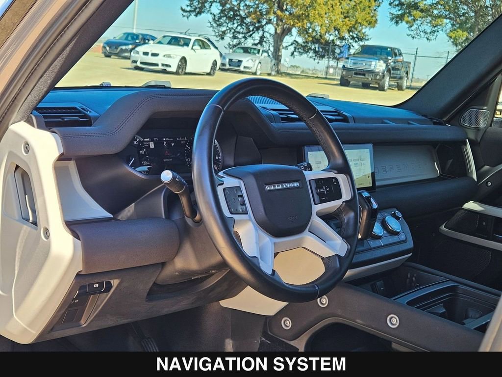 Used 2023 Land Rover Defender 110 S image 13