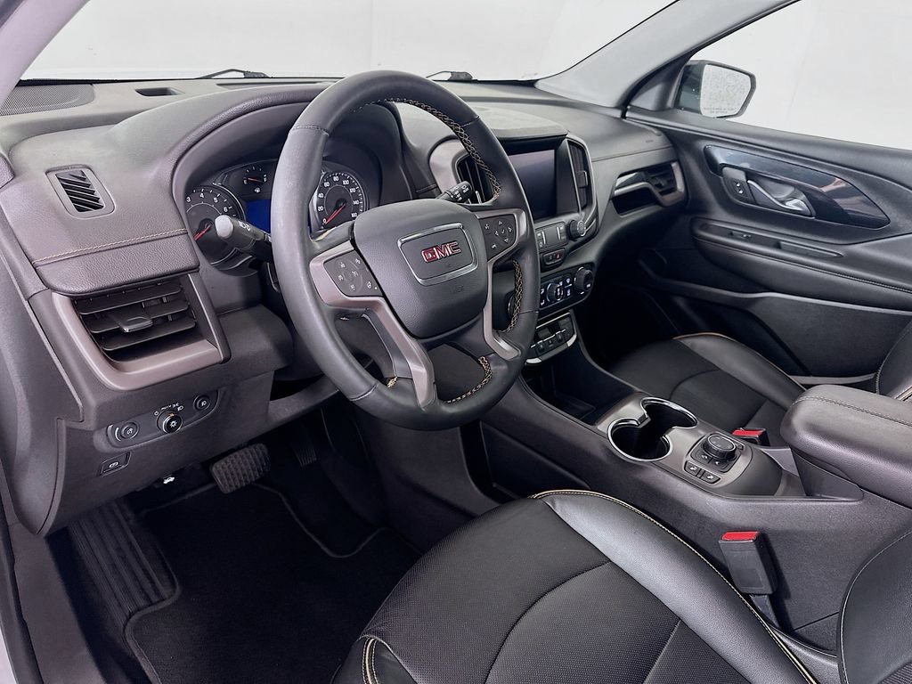 Used 2023 GMC Terrain AT4 AWD/4WD image 9