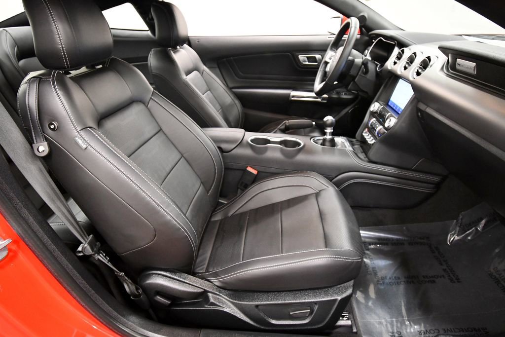Used 2022 Ford Mustang GT Premium w/ Equipment Group 401A RWD image 15