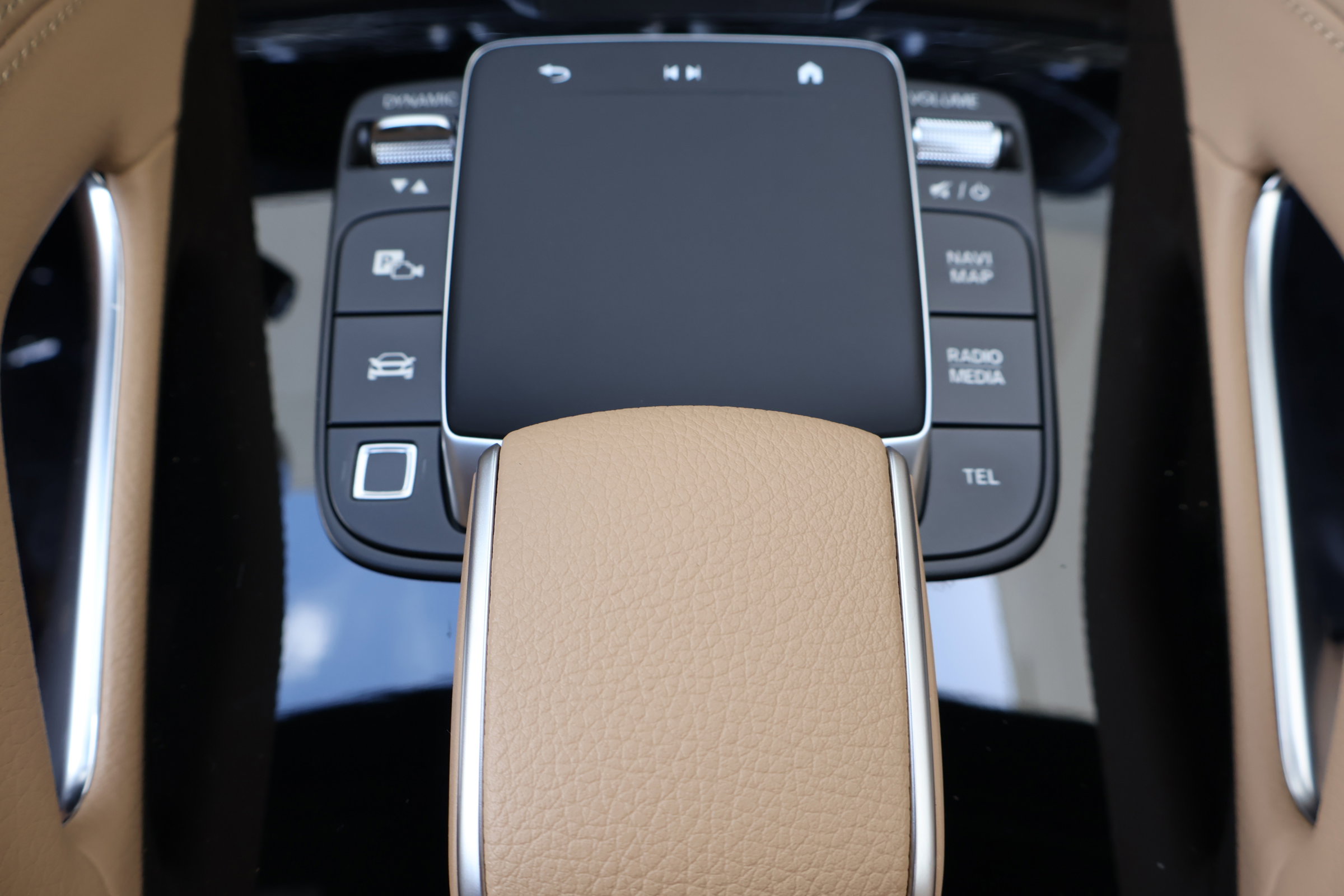 New 2026 Mercedes-Benz GLS 580 4MATIC image 32