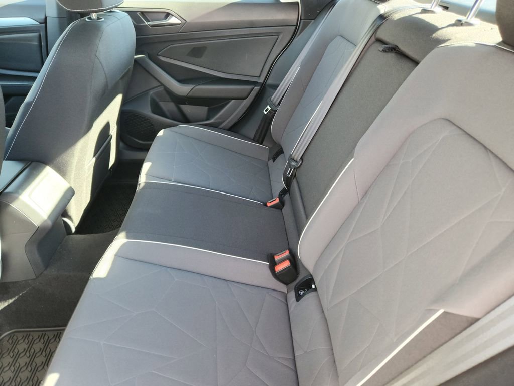 New 2025 Volkswagen Jetta Sport image 11