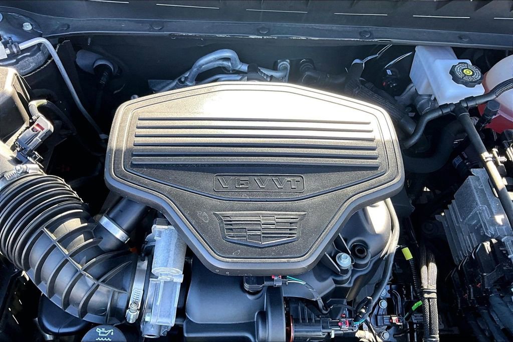 Used 2023 Cadillac XT6 Premium Luxury w/ Technology Package image 32