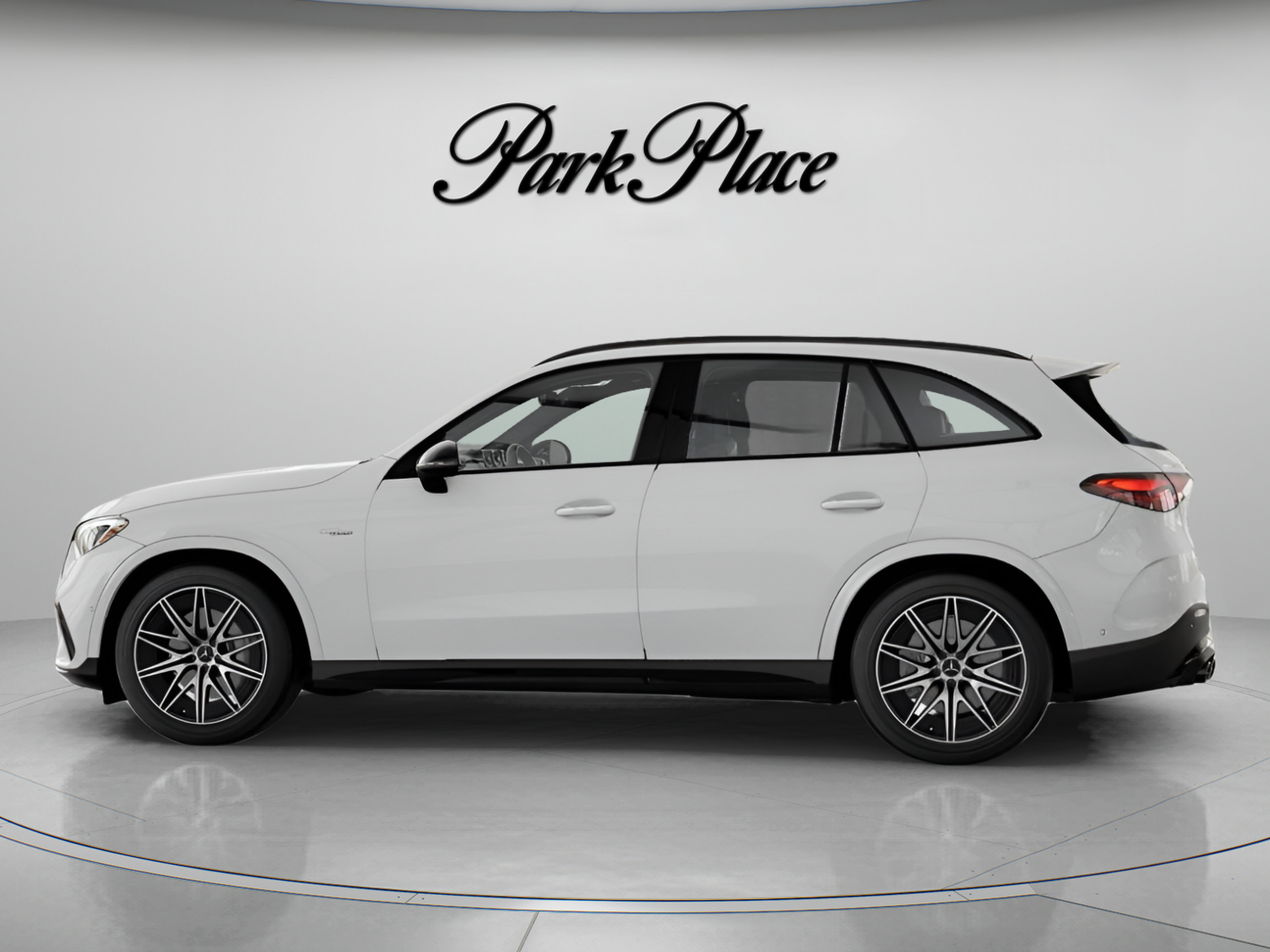 Certified 2026 Mercedes-Benz GLC 43 AMG 4MATIC image 8