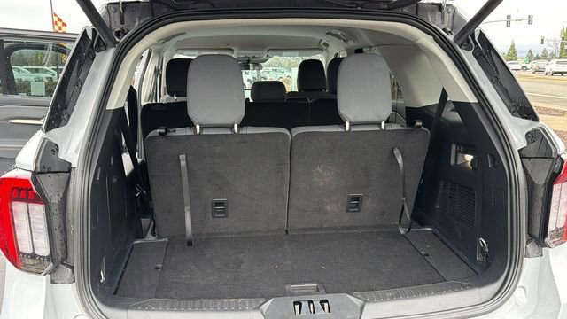 Used 2025 Ford Explorer Active image 14