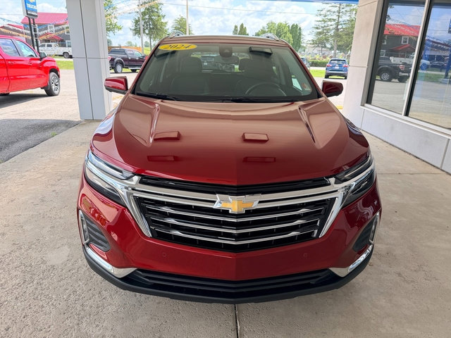 Used 2024 Chevrolet Equinox Premier AWD/4WD image 3