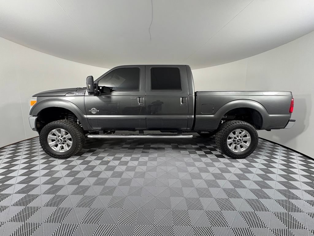 Used 2016 Ford F350 Lariat w/ Lariat Interior Package AWD/4WD image 12
