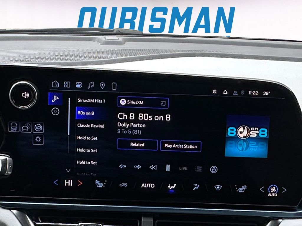 New 2026 Chevrolet Equinox EV LT image 14