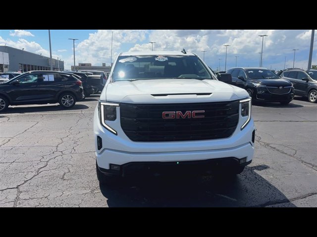 Certified 2026 GMC Sierra 1500 Elevation AWD/4WD image 3