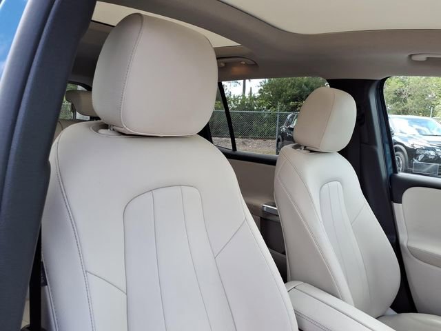 Used 2022 Mercedes-Benz GLB 250 image 12