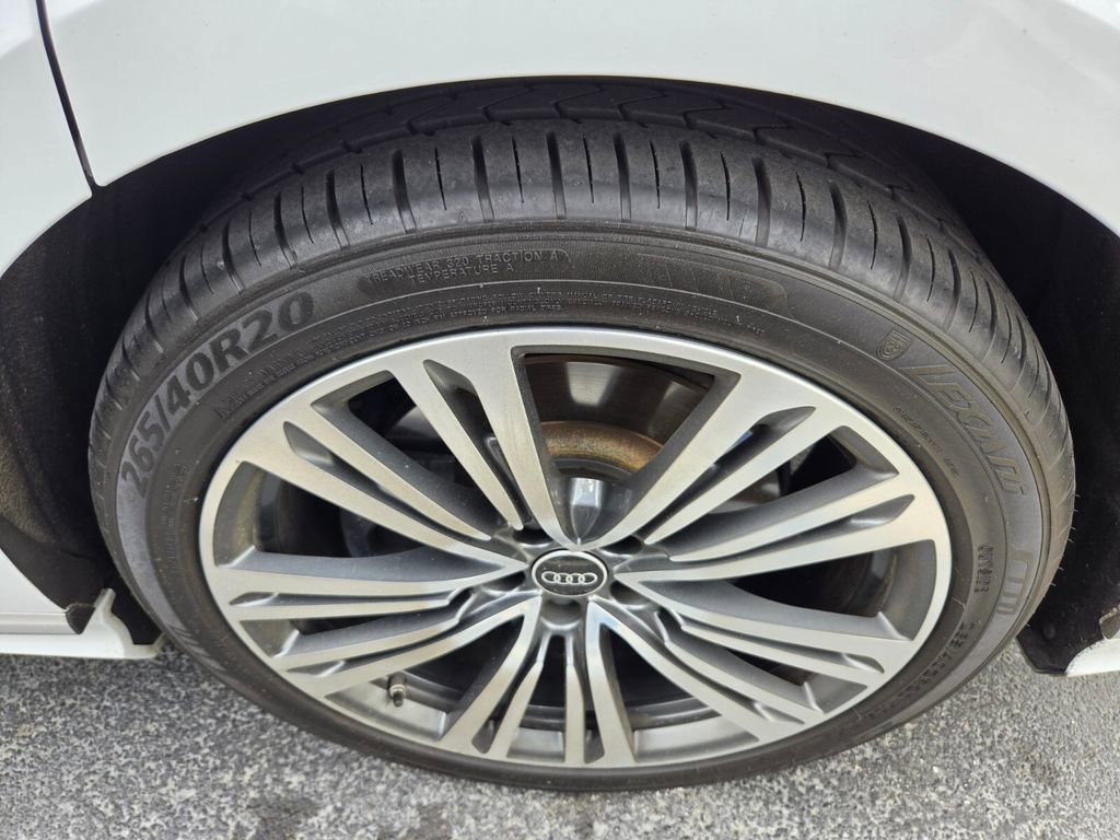 Used 2023 Audi A8 L 3.0T w/ Comfort Plus Package image 8