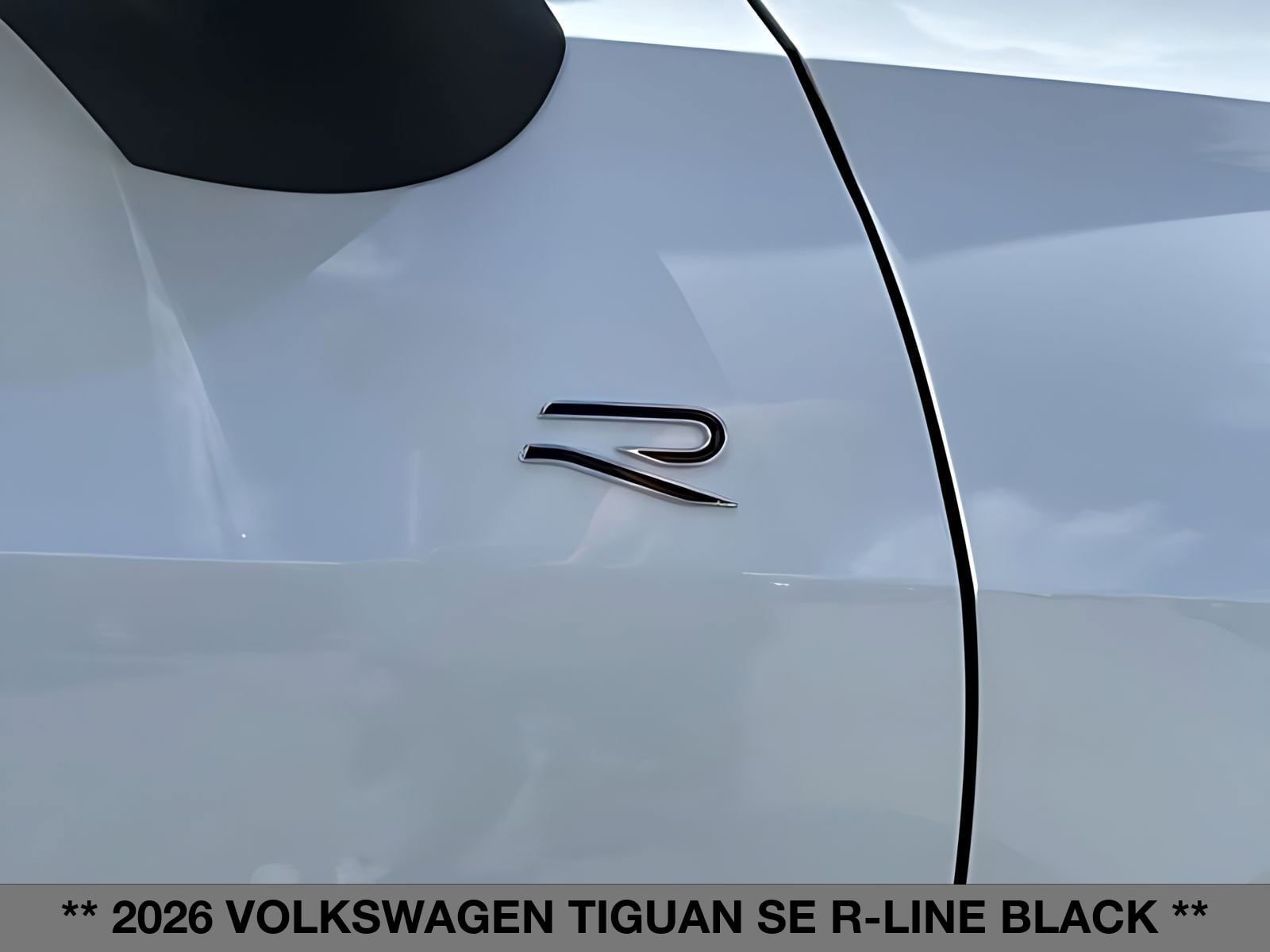 New 2026 Volkswagen Tiguan SE R-Line AWD/4WD image 12