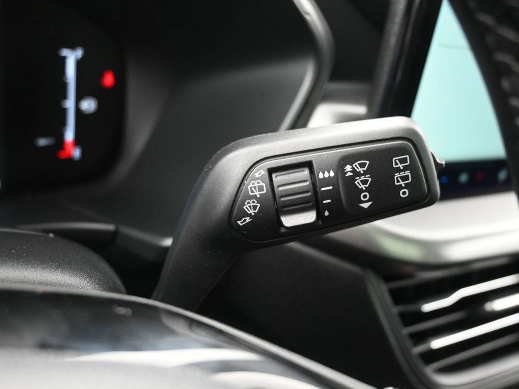 New 2026 Ford Escape SE w/ Class II Trailer Tow Package image 22