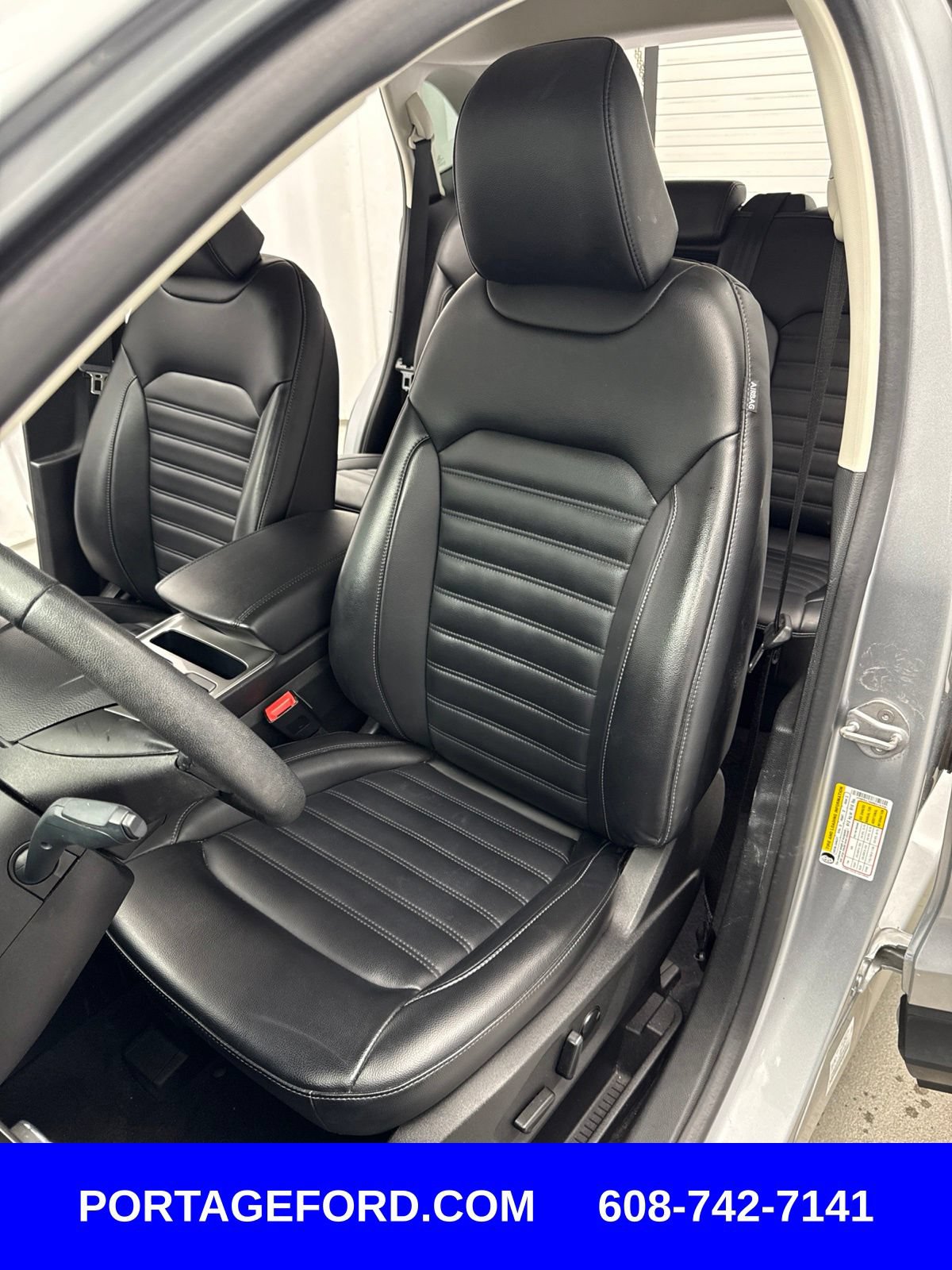 Certified 2024 Ford Edge SEL w/ Convenience Package AWD/4WD image 9