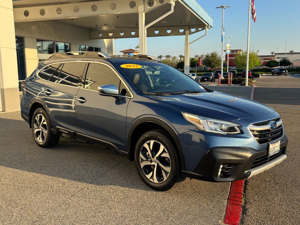 Used 2022 Subaru Outback Touring w/ Popular Package #2 image 3