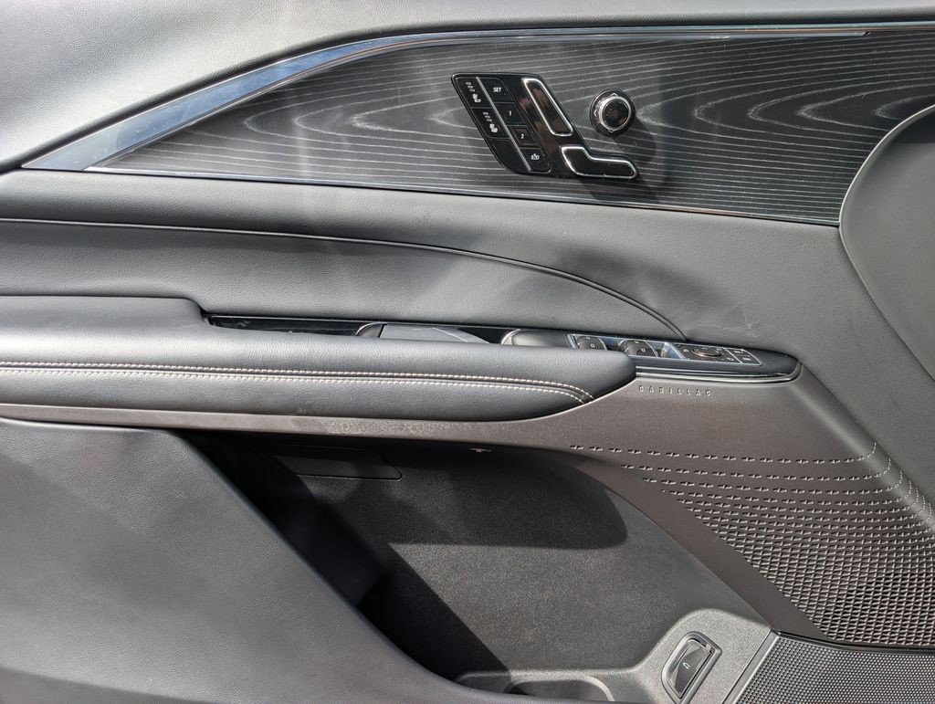 Certified 2024 Cadillac Lyriq Sport AWD/4WD image 16