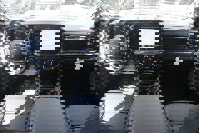 New 2026 Ford F350 4x4 Crew Cab Super Duty image 14
