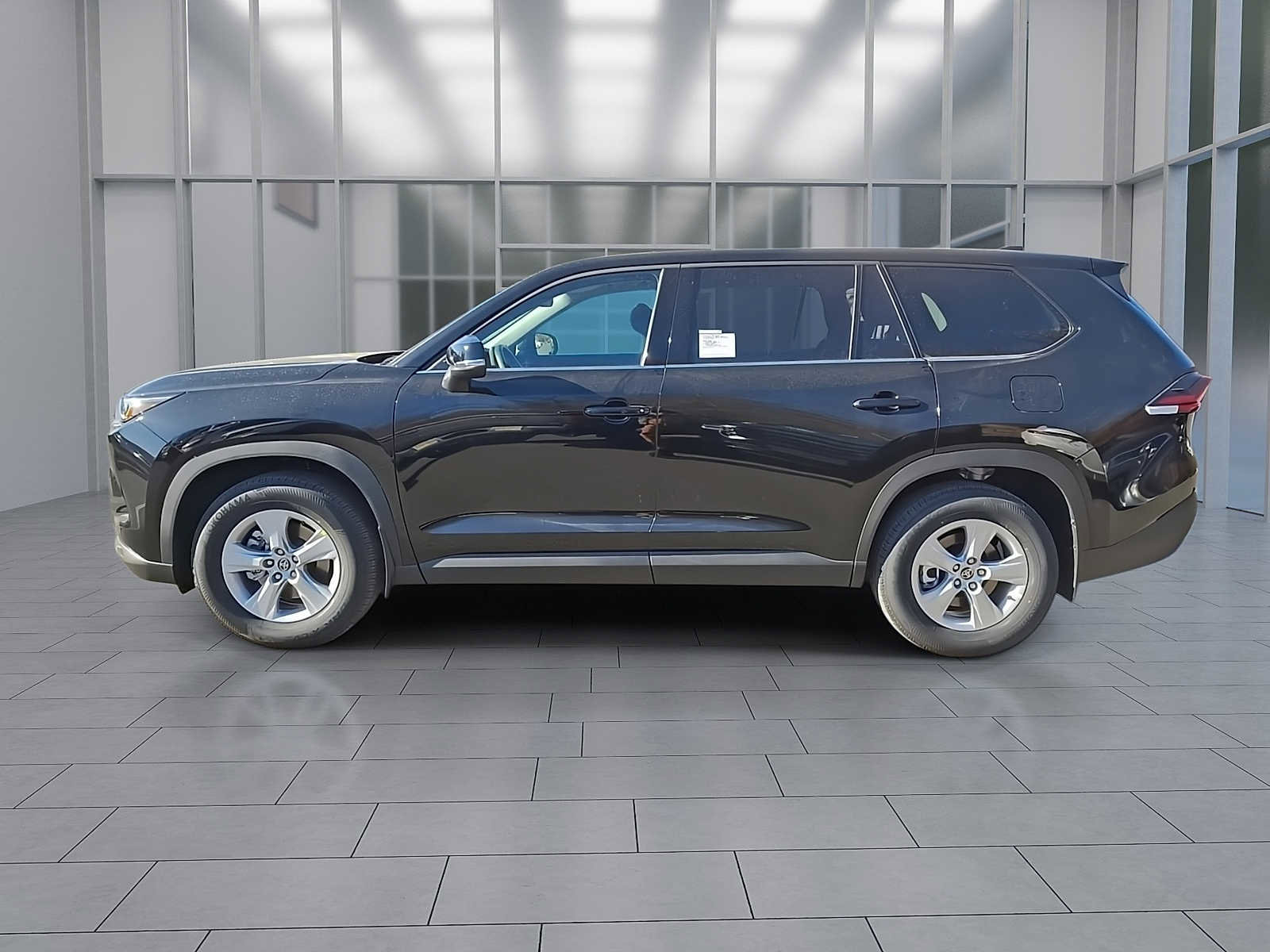 New 2026 Toyota Grand Highlander LE image 2
