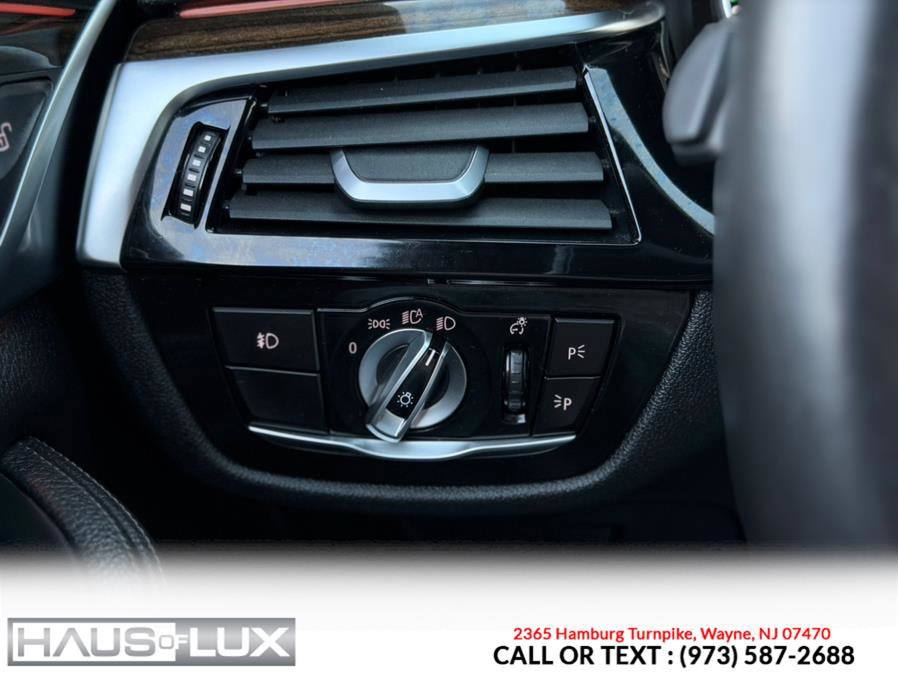 Used 2018 BMW 530i xDrive w/ M Sport Package image 28