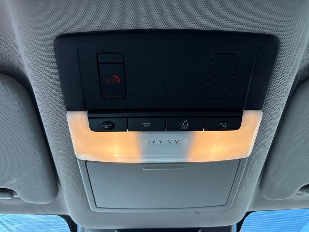 Used 2021 Nissan Rogue SV AWD/4WD image 23