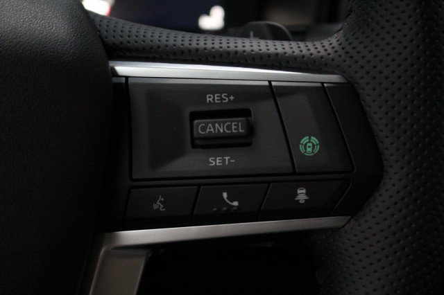 New 2025 Mitsubishi Outlander SEL image 10