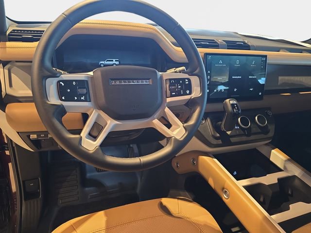 New 2025 Land Rover Defender 130 X-Dynamic SE image 12
