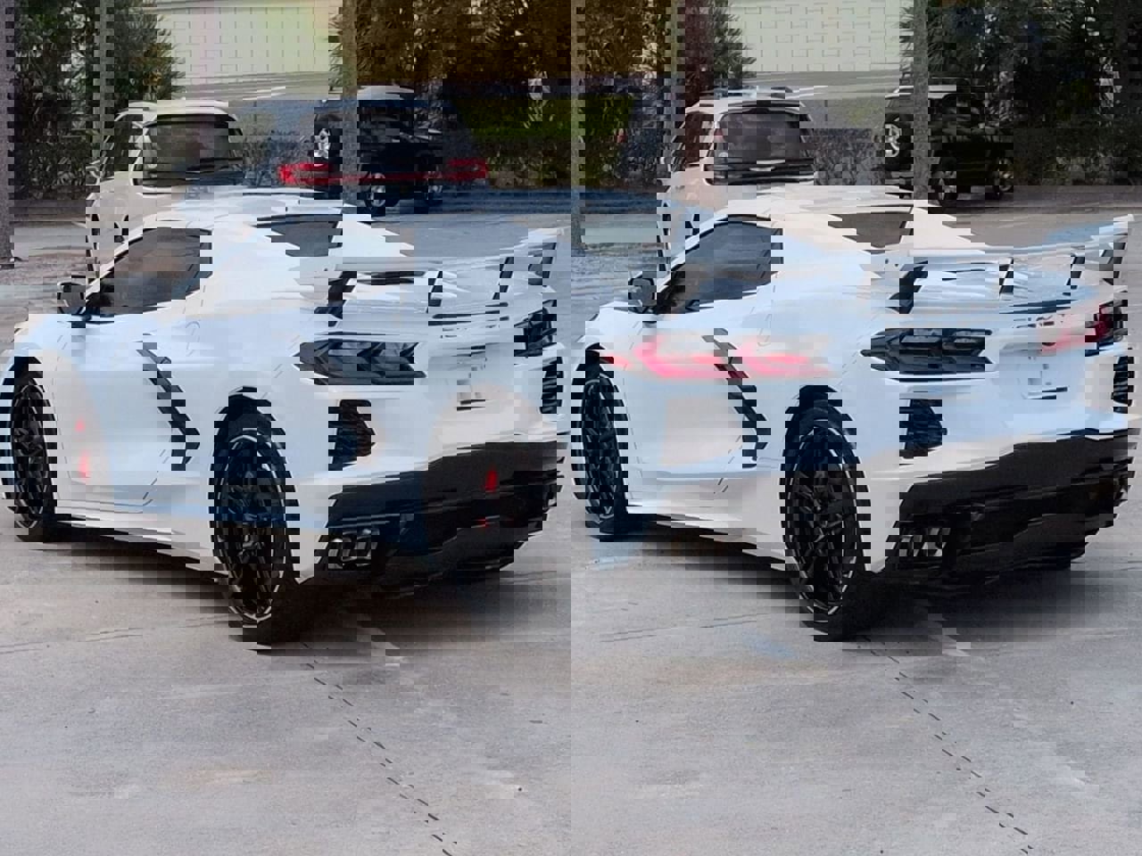 Used 2023 Chevrolet Corvette Stingray Convertible w/ 1LT RWD image 3