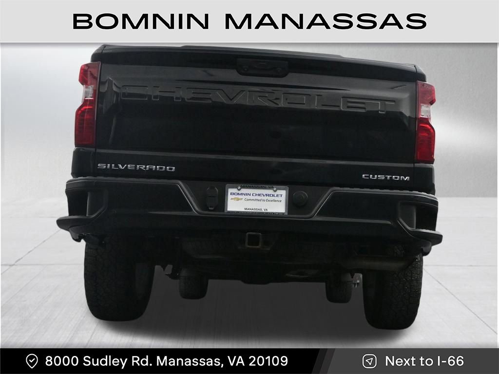 Used 2022 Chevrolet Silverado 1500 Custom image 32