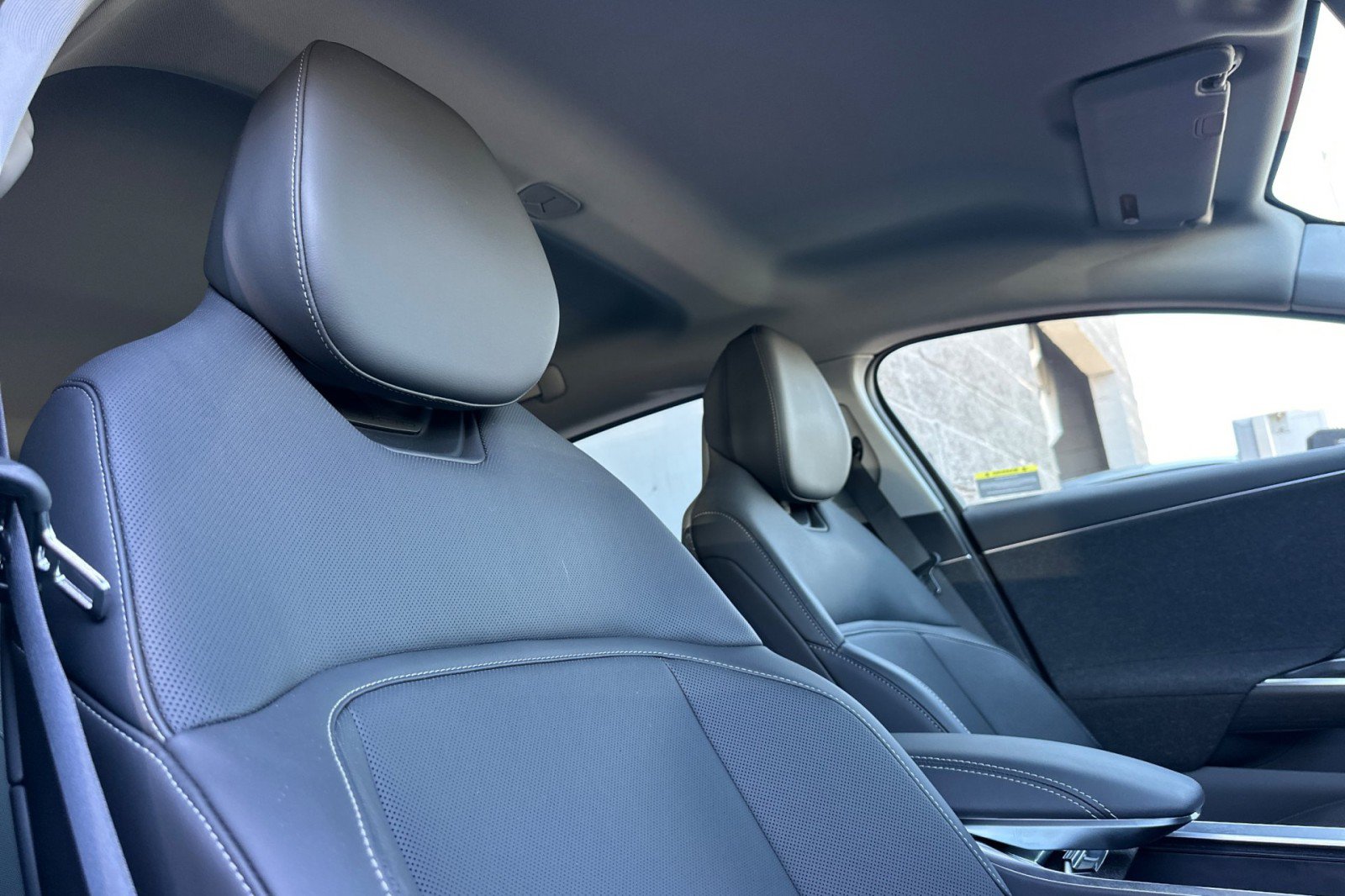 Used 2026 Lucid Air Touring AWD/4WD image 16