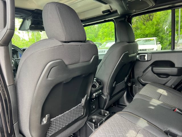 New 2026 Jeep Gladiator Mojave w/ Safety Group AWD/4WD image 49