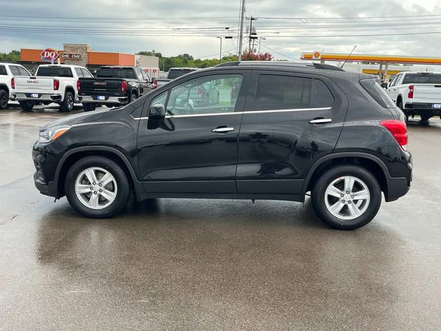Used 2018 Chevrolet Trax LT w/ LT Convenience Package image 8