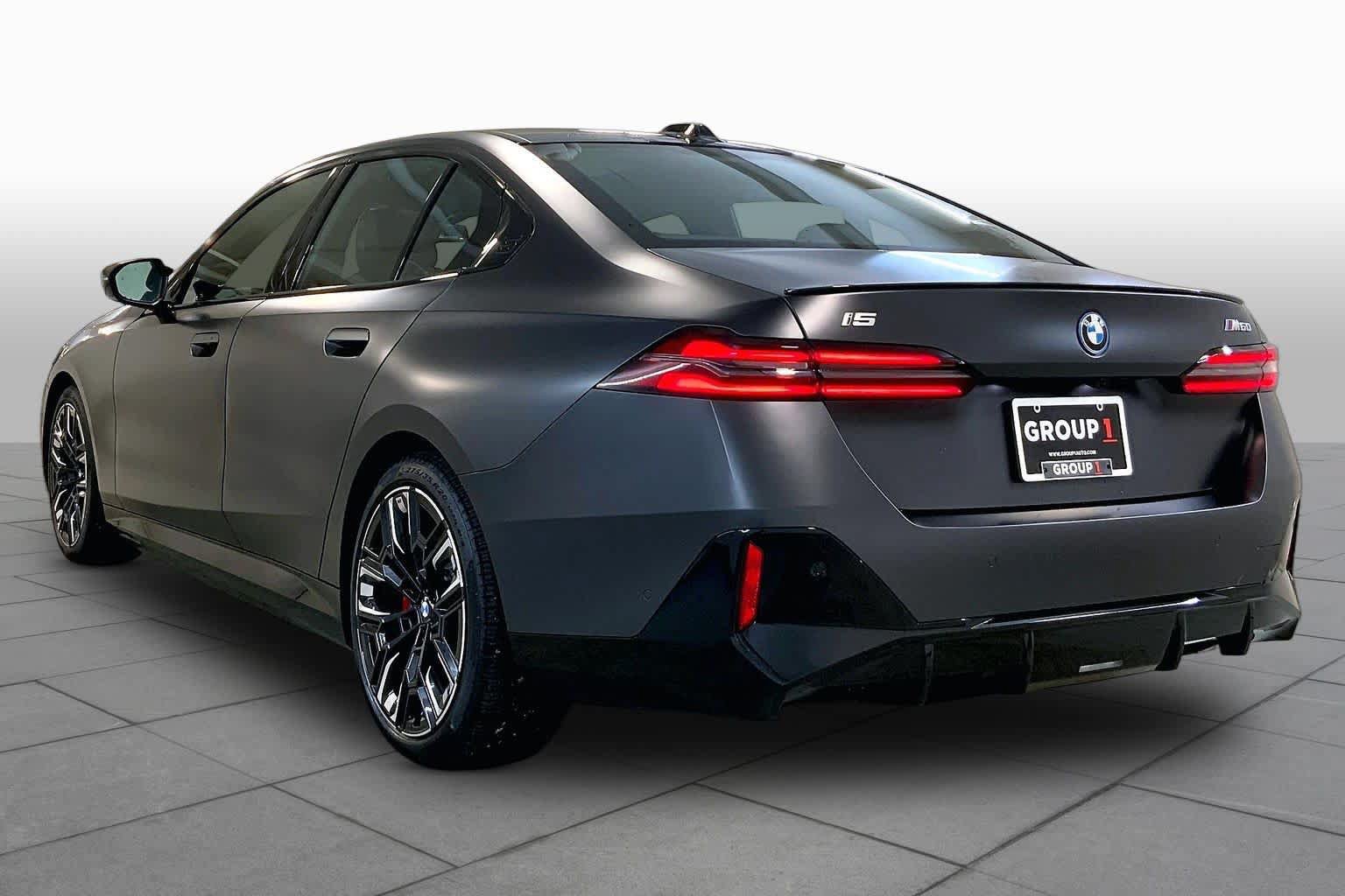 New 2027 BMW i5 M60 w/ Executive Package AWD/4WD image 12