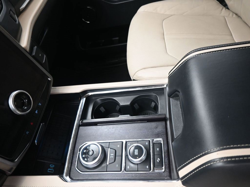 Certified 2023 Ford Expedition Max Platinum image 15