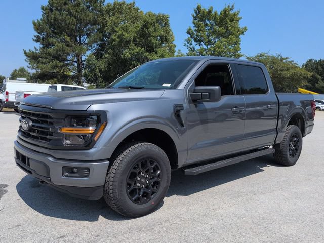 New 2026 Ford F150 XLT w/ XLT Black Appearance Package AWD/4WD image 7