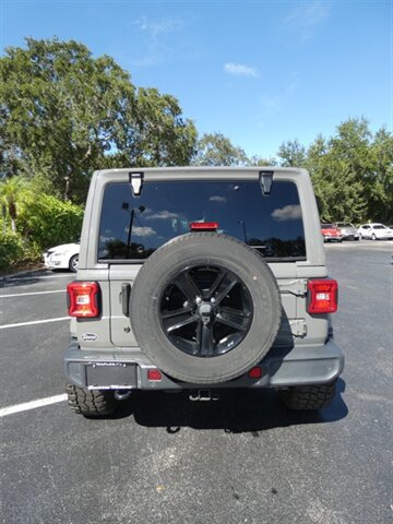 Used 2020 Jeep Wrangler Unlimited Sahara AWD/4WD image 12