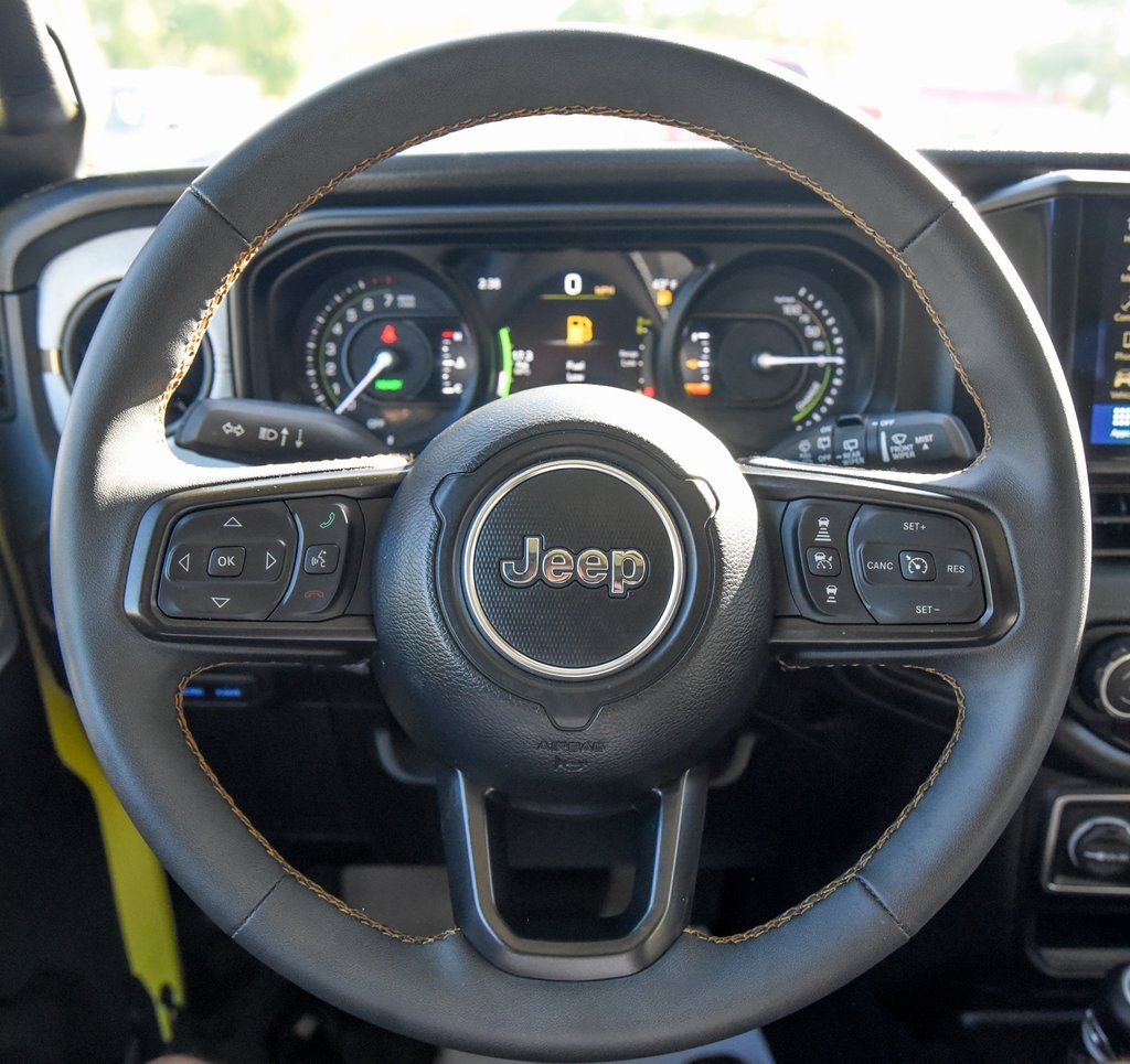 Used 2024 Jeep Wrangler Unlimited w/ Convenience Group image 27