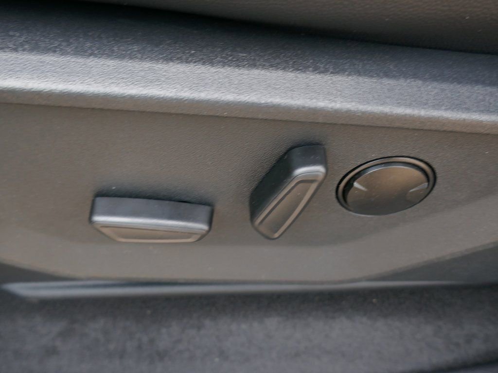 New 2026 Ford F150 Lariat w/ Equipment Group 501A Mid image 15