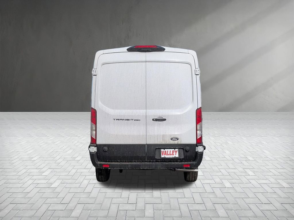 New 2026 Ford Transit 250 148 Medium Roof w/ Load Area Protection Package RWD image 7