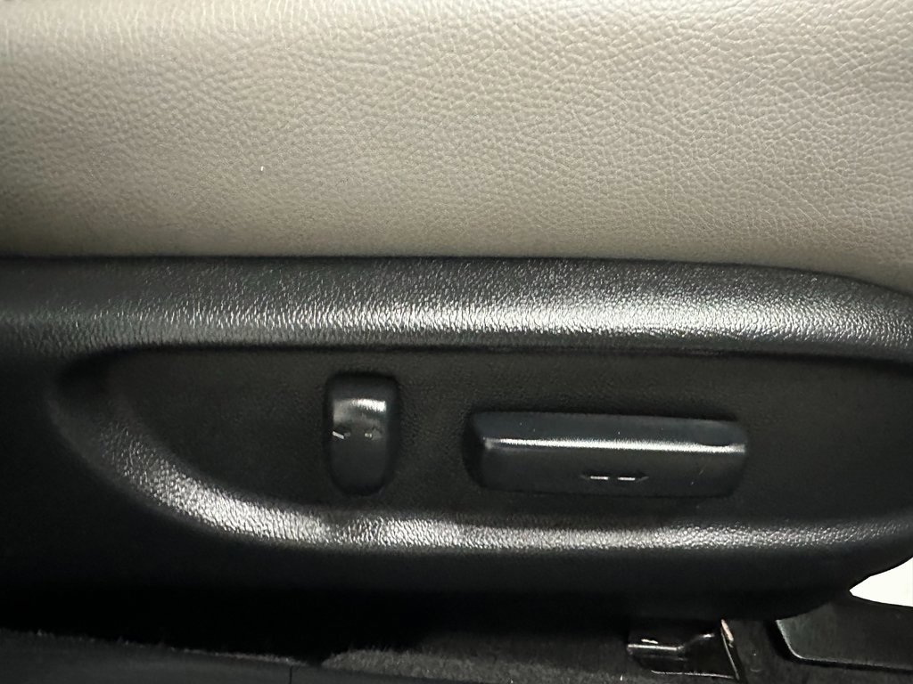 Used 2015 Honda Accord EX-L image 33