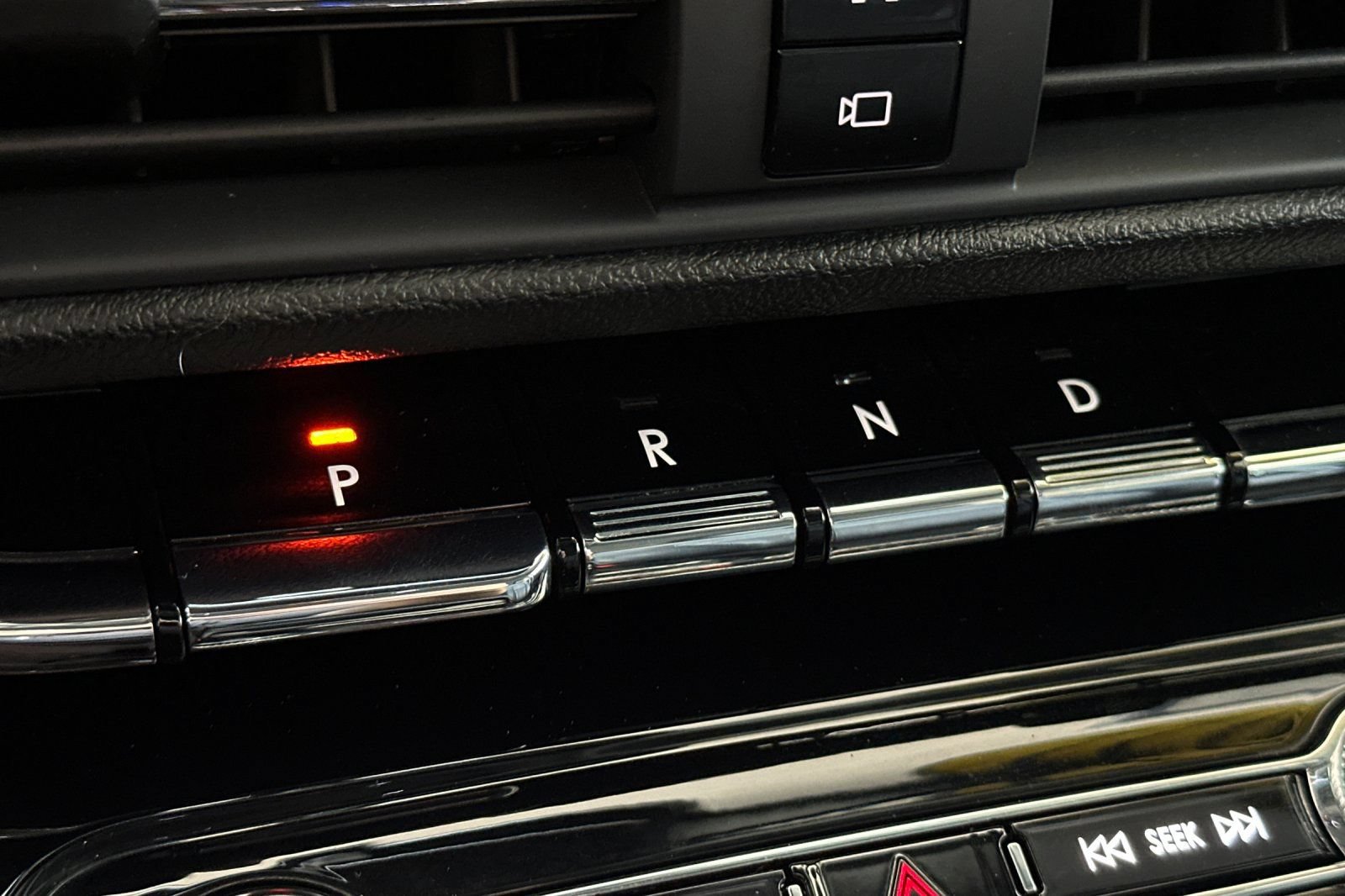 Certified 2022 Lincoln Corsair FWD image 21
