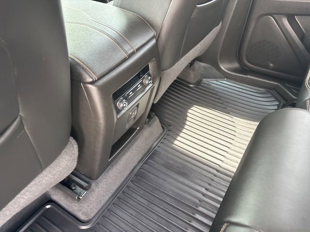Used 2019 Chevrolet Traverse LT AWD/4WD image 31