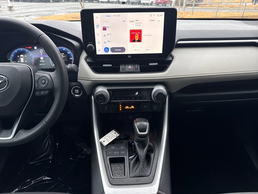 Used 2024 Toyota RAV4 Limited image 17