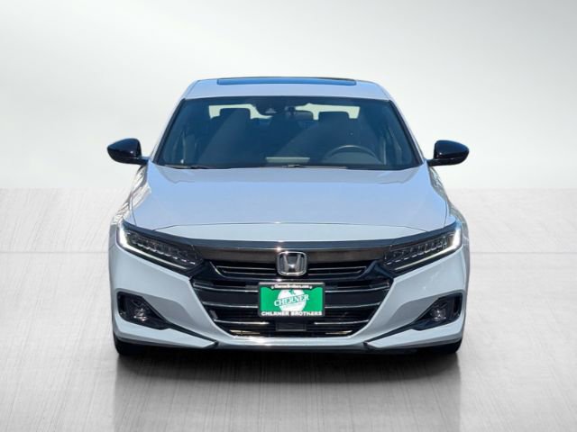 Used 2022 Honda Accord Sport image 2