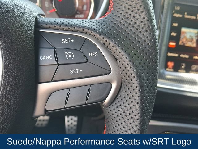 Used 2015 Dodge Challenger SRT Hellcat RWD image 8