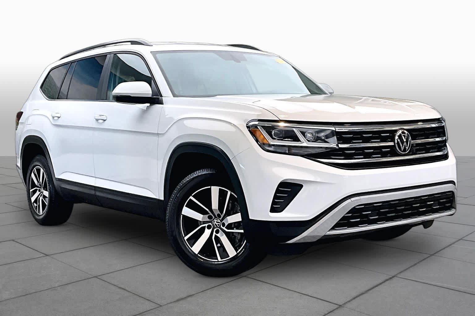 Used 2022 Volkswagen Atlas SE FWD image 3