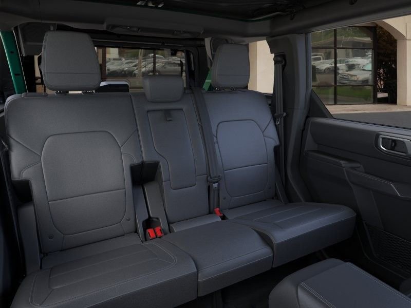 New 2025 Ford Bronco Outer Banks w/ Sasquatch Package AWD/4WD image 11