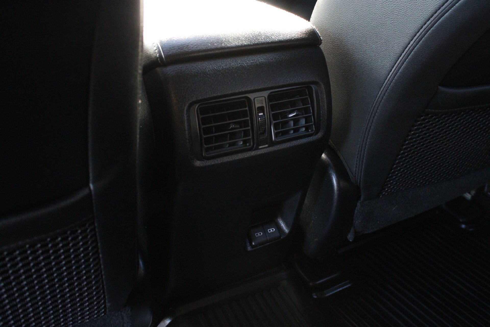 Used 2024 Toyota 4Runner SR5 Premium w/ Moonroof Package AWD/4WD image 20