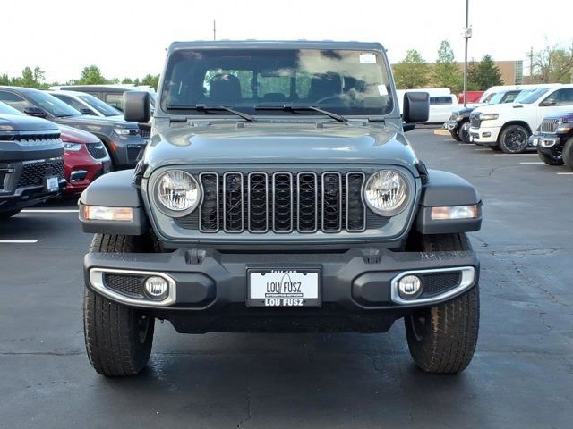 New 2026 Jeep Gladiator Sport AWD/4WD image 23