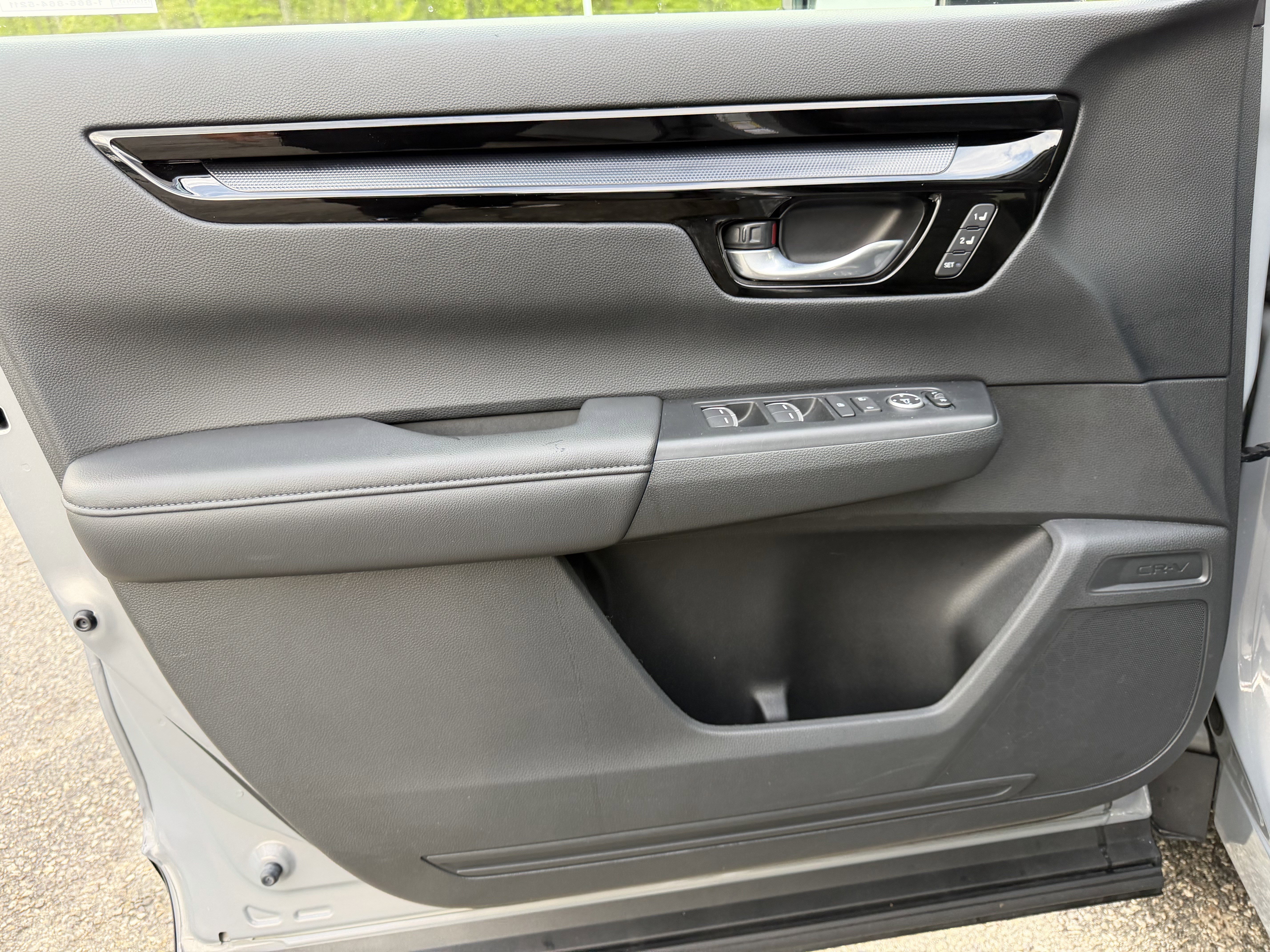 Used 2024 Honda CR-V EX-L image 12