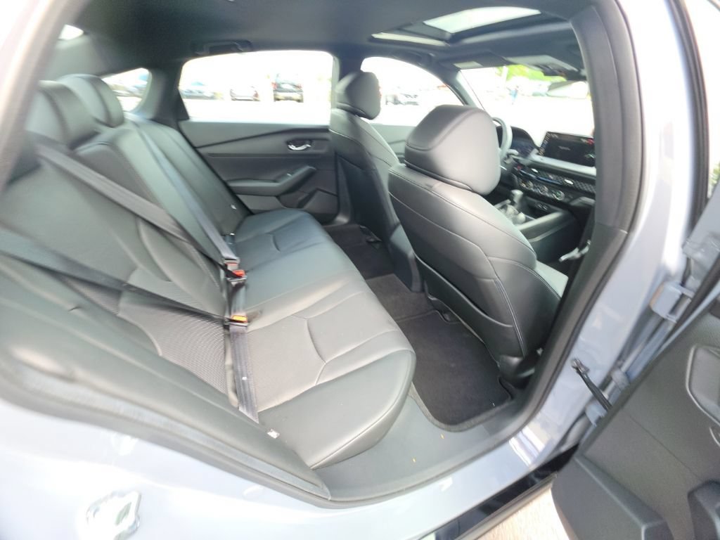 Used 2023 Honda Accord Sport image 31