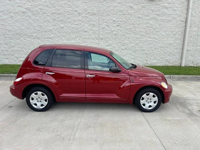 Used 2006 Chrysler PT Cruiser Touring FWD image 19